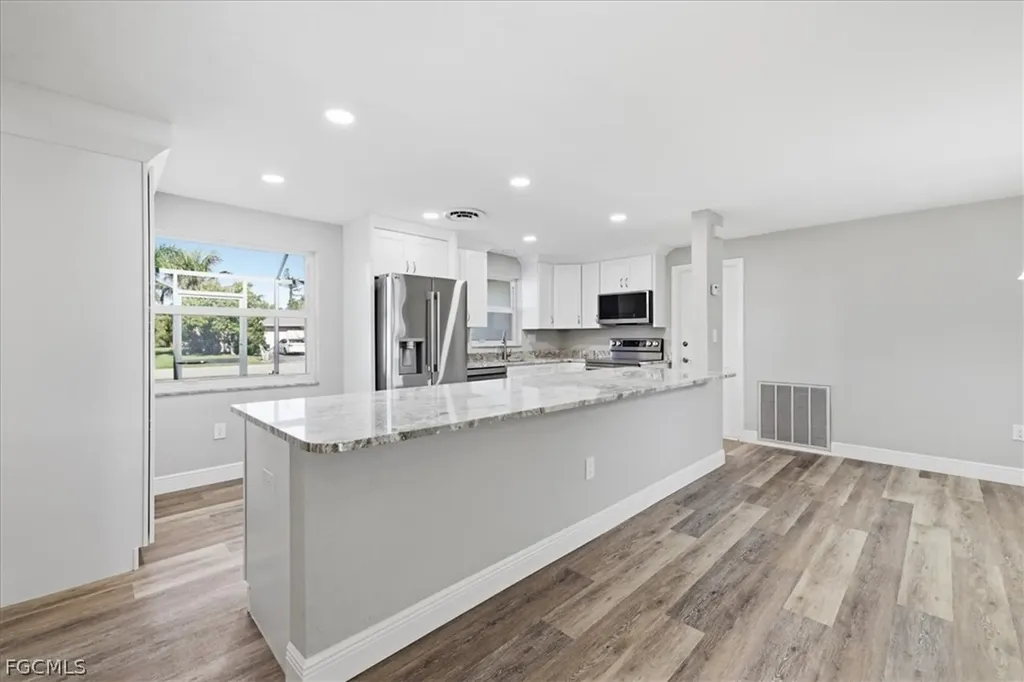 5051 Fairfield Drive Fort Myers FL 33919