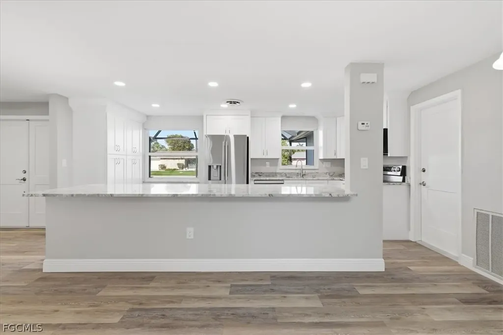 5051 Fairfield Drive Fort Myers FL 33919