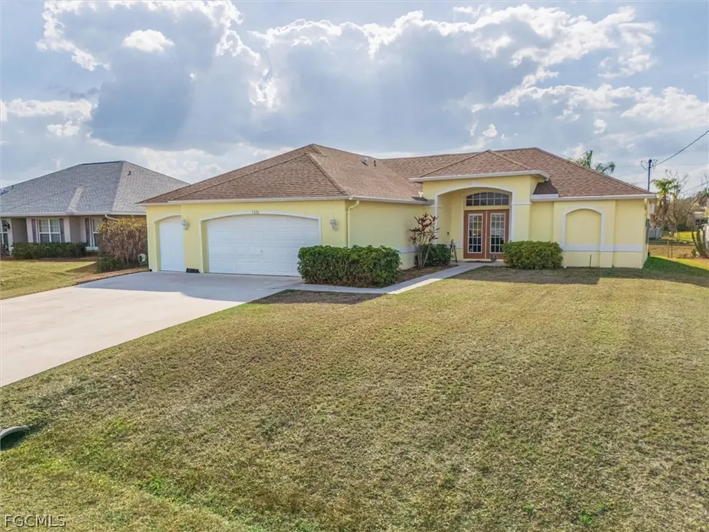 1630 SW 9th Place Cape Coral FL 33991