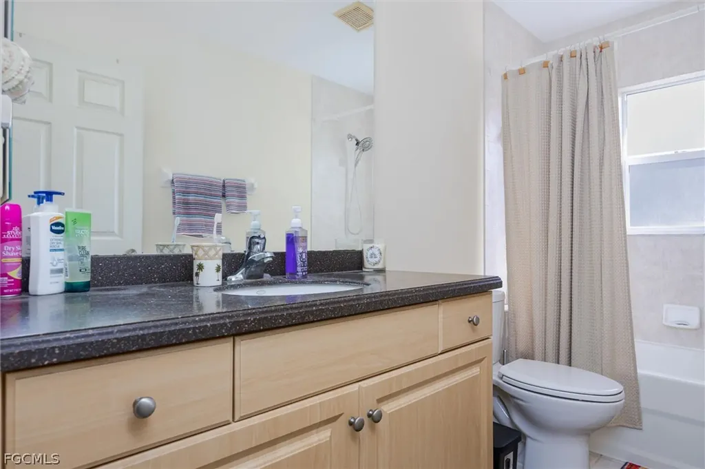 1630 SW 9th Place Cape Coral FL 33991