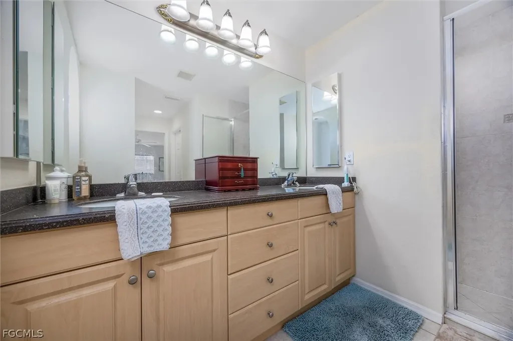 1630 SW 9th Place Cape Coral FL 33991