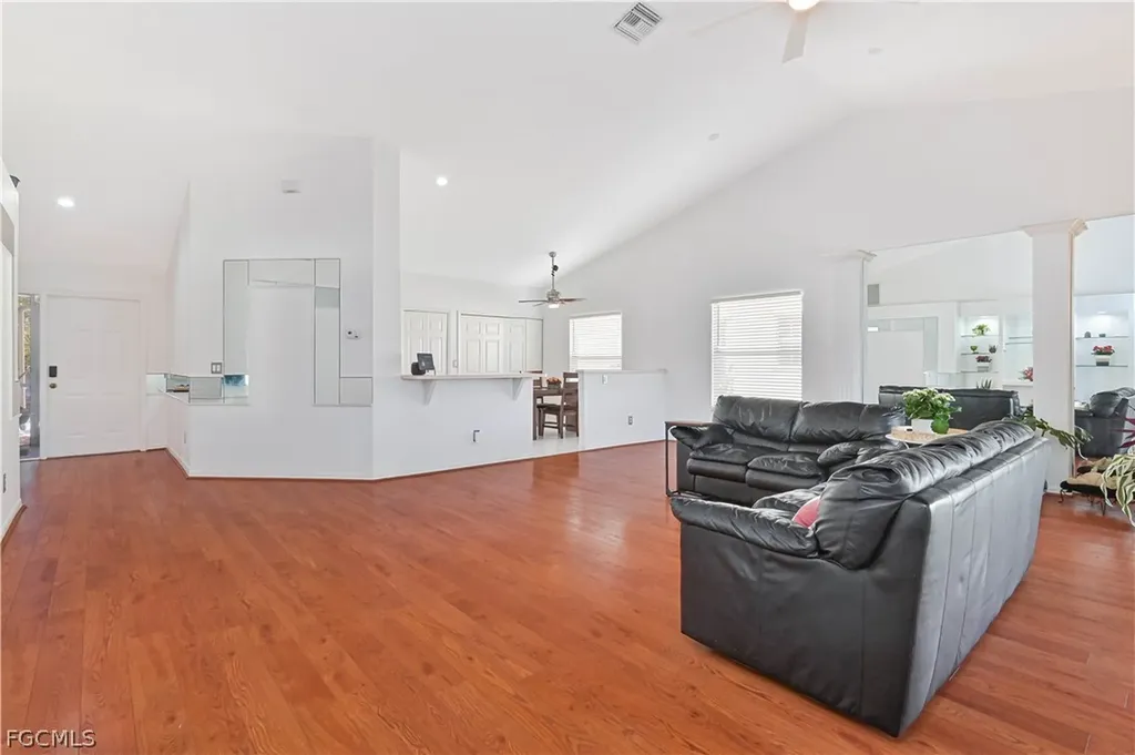 9918 Las Casas Drive Fort Myers FL 33919