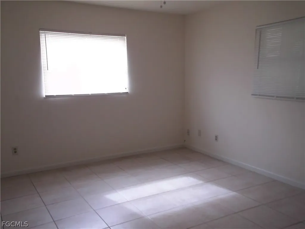 242 S Lake Drive Lehigh Acres FL 33936