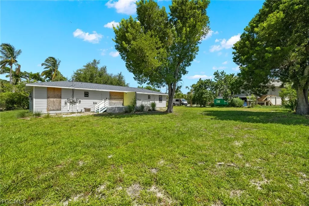 1155 Seagrape Lane Sanibel FL 33957