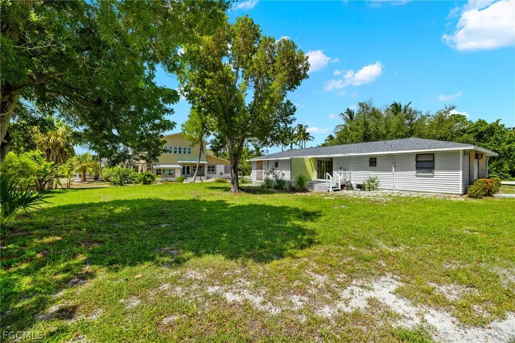 1155 Seagrape Lane Sanibel FL 33957