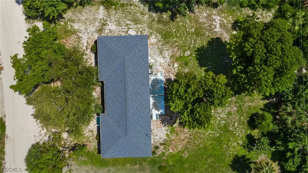 1155 Seagrape Lane Sanibel FL 33957