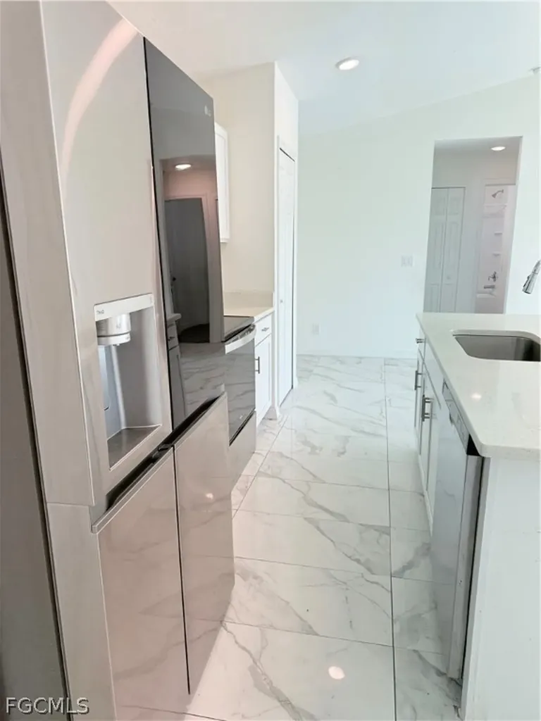 224 NE 24th Terrace Cape Coral FL 33909