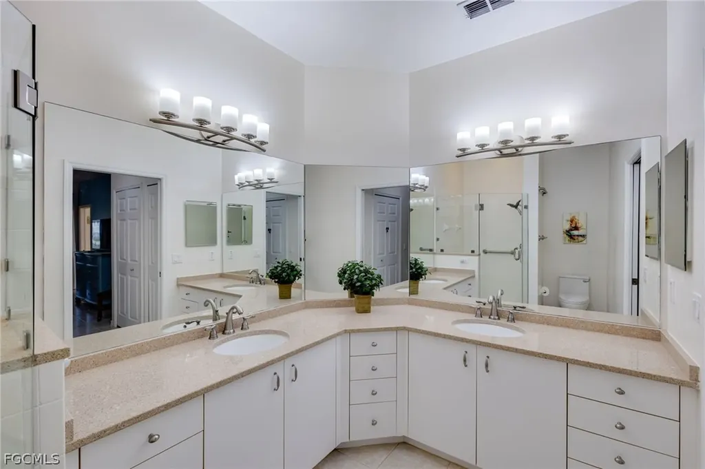 14560 Glen Cove Drive Fort Myers FL 33919