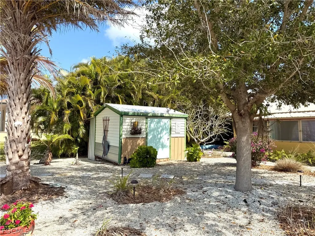 2963 Cussell Drive St. James City FL 33956