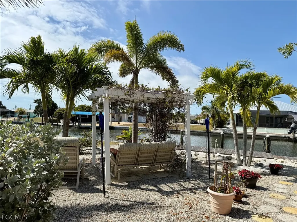 2963 Cussell Drive St. James City FL 33956