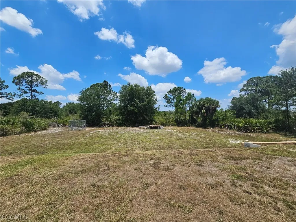 809 Lincoln Avenue Lehigh Acres FL 33972