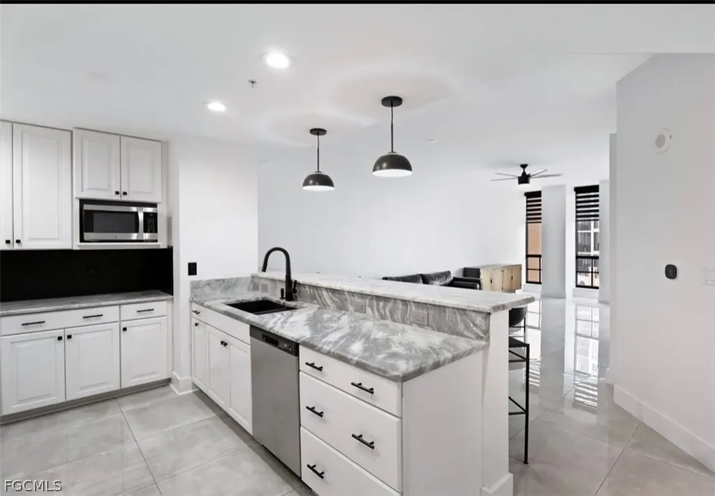 5781 Cape Harbour Drive Cape Coral FL 33914
