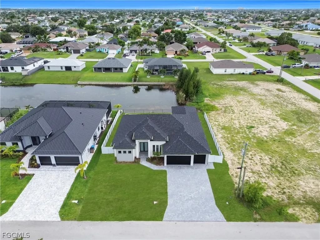 706 SW 28th Street Cape Coral FL 33914