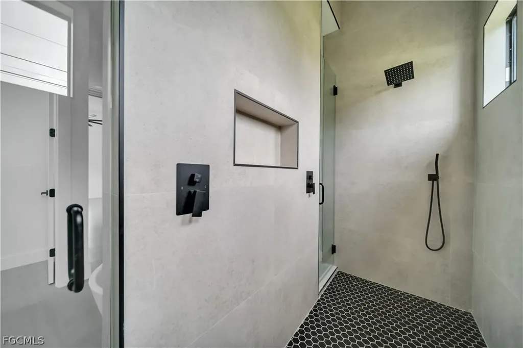 706 SW 28th Street Cape Coral FL 33914