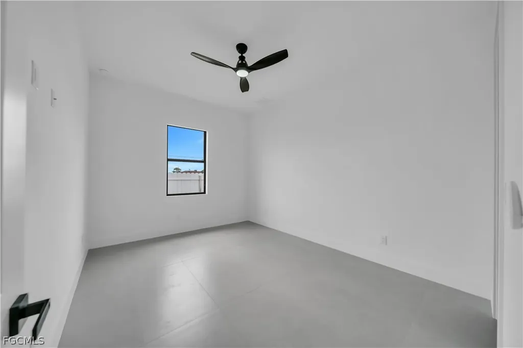 706 SW 28th Street Cape Coral FL 33914