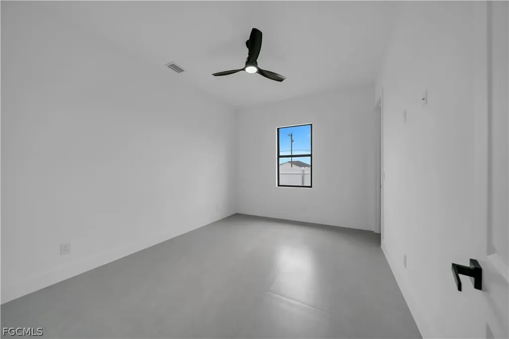 706 SW 28th Street Cape Coral FL 33914