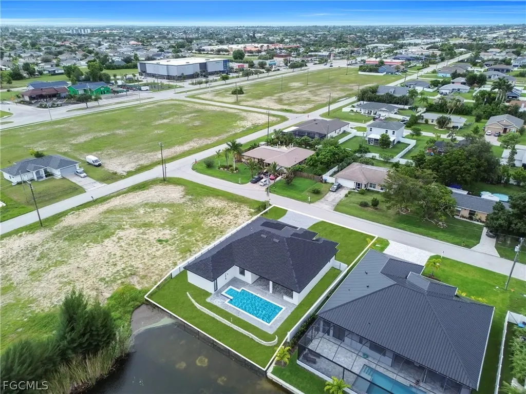 706 SW 28th Street Cape Coral FL 33914