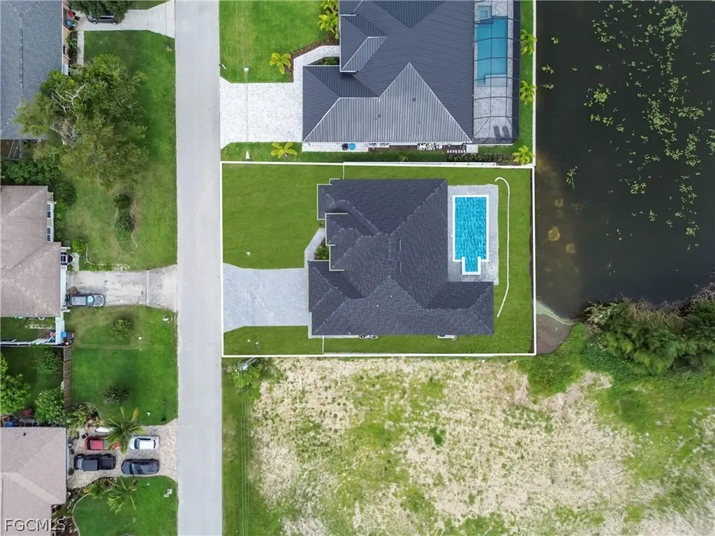 706 SW 28th Street Cape Coral FL 33914