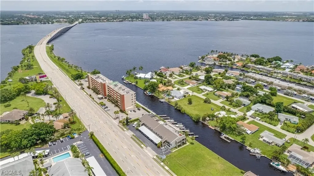 Cape Coral FL, 1754 Cape Coral Parkway E, Unit 109