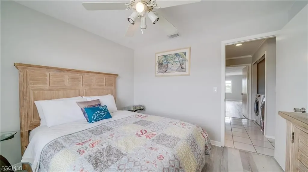 1754 Cape Coral Parkway E Cape Coral FL 33904