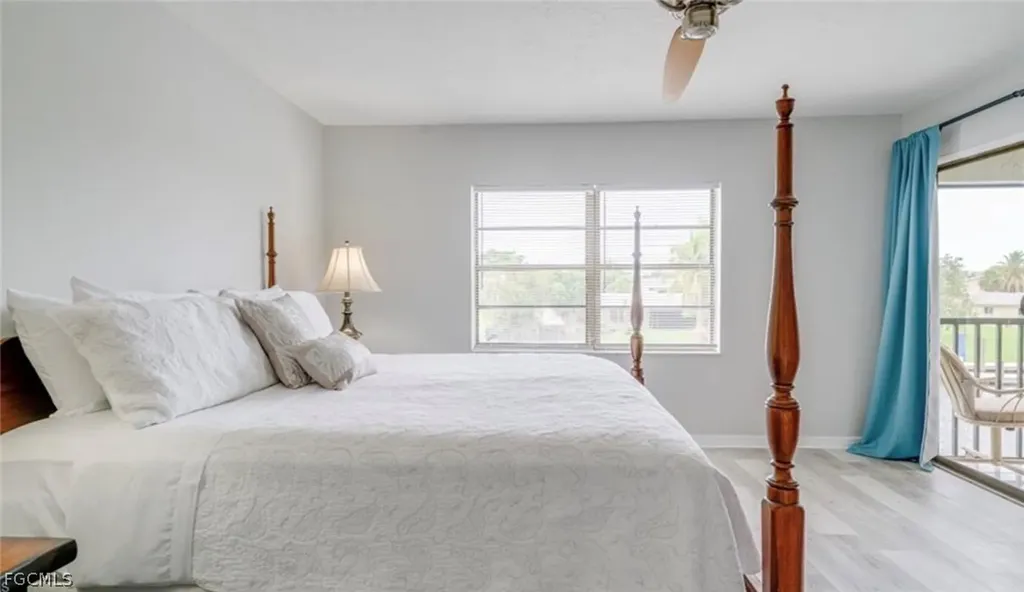 1754 Cape Coral Parkway E Cape Coral FL 33904