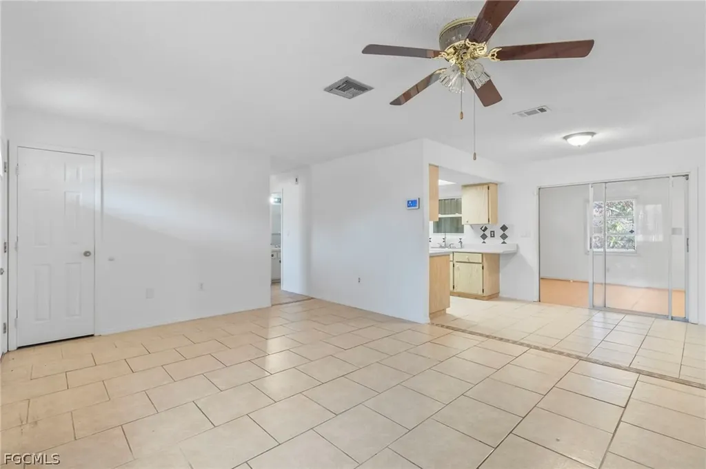 21070 Delake Avenue Port Charlotte FL 33954