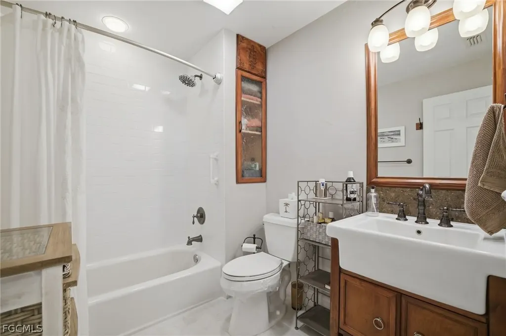 7151 Golden Eagle Court Fort Myers FL 33912