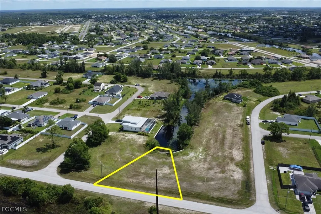 3819 Andalusia Boulevard Cape Coral FL 33909