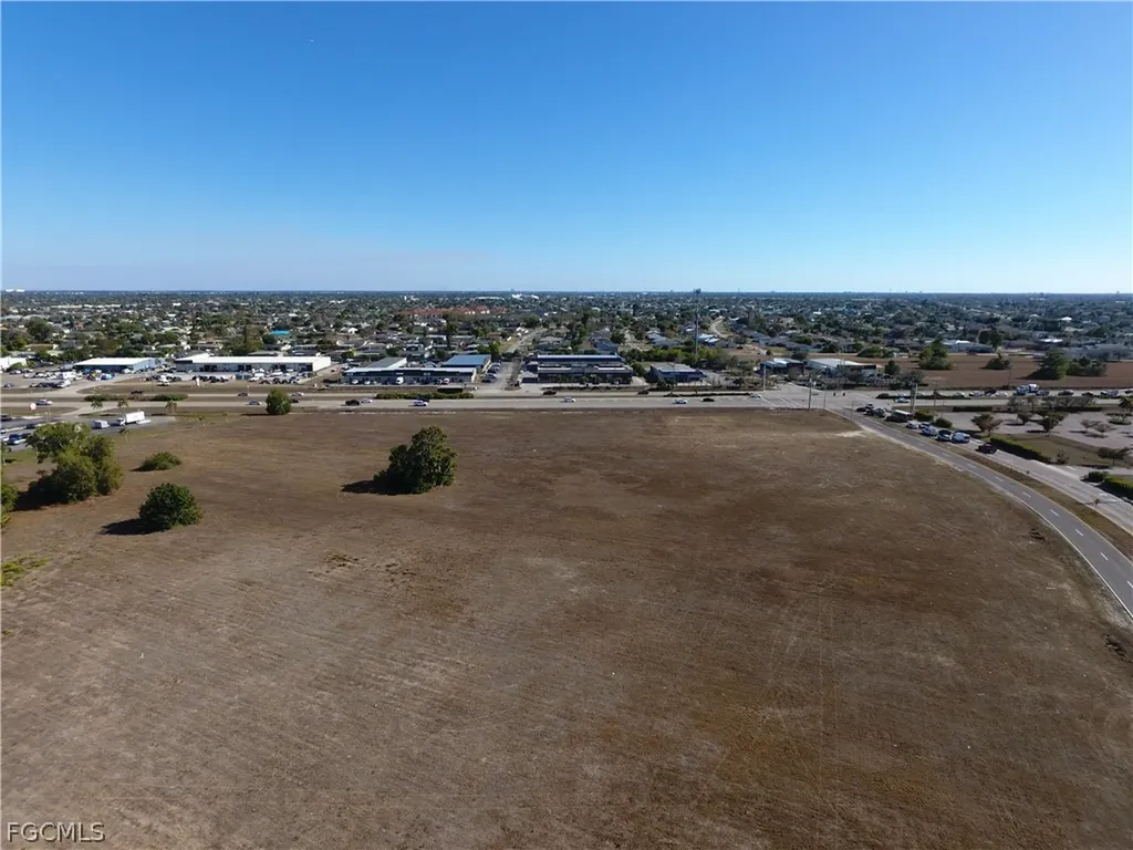 917 NE Pine Island Road Cape Coral FL 33909