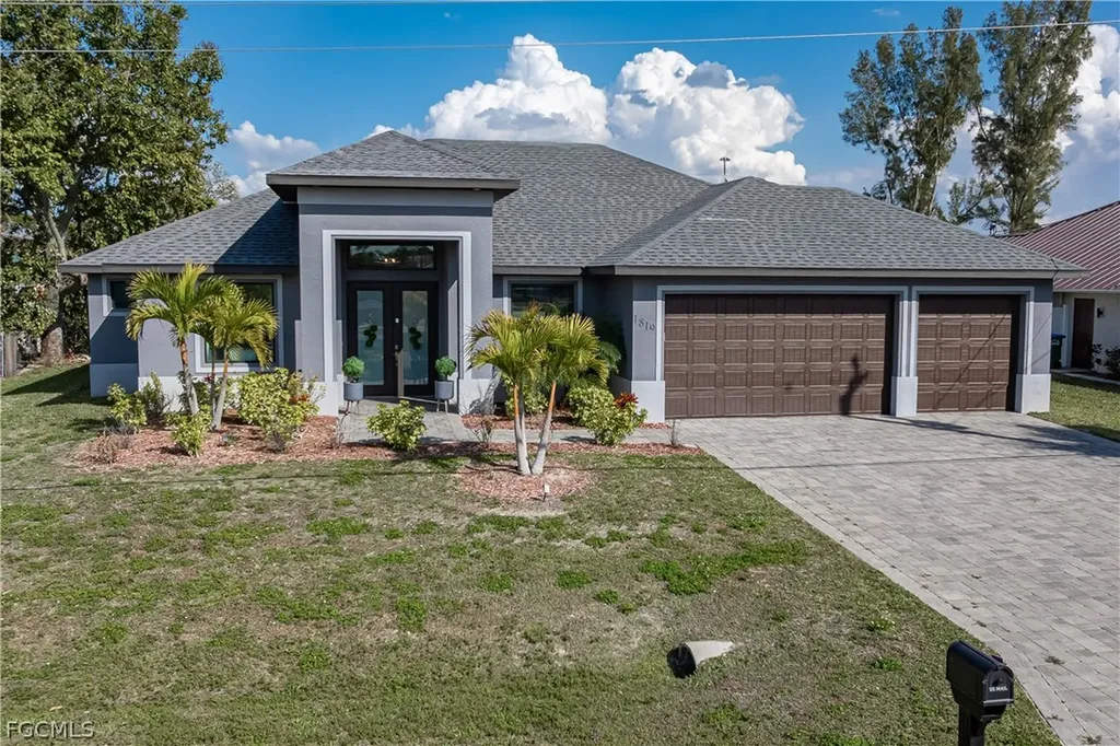 1819 SW 6th Avenue Cape Coral FL 33991