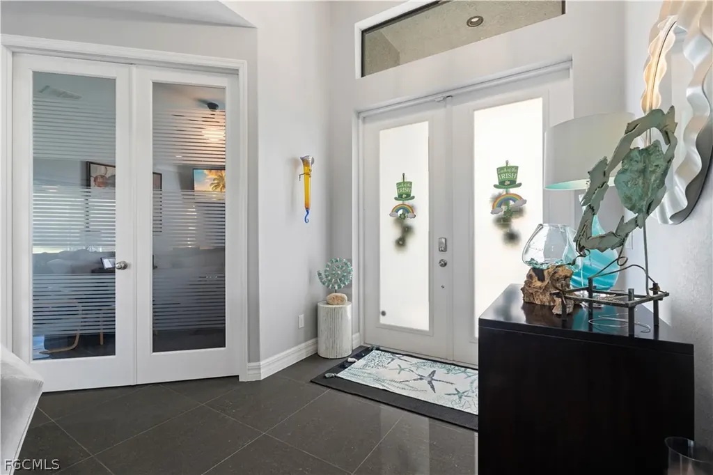 1819 SW 6th Avenue Cape Coral FL 33991