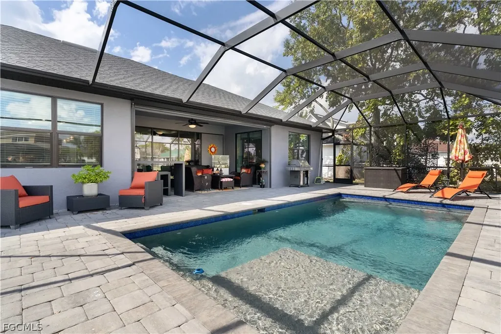 1819 SW 6th Avenue Cape Coral FL 33991