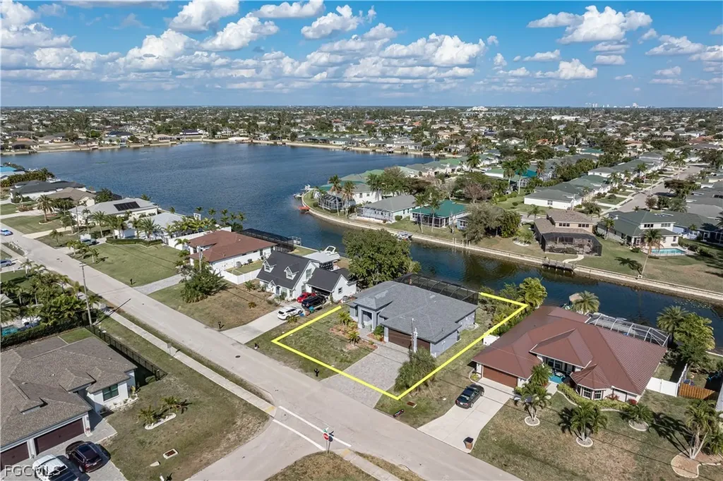 1819 SW 6th Avenue Cape Coral FL 33991
