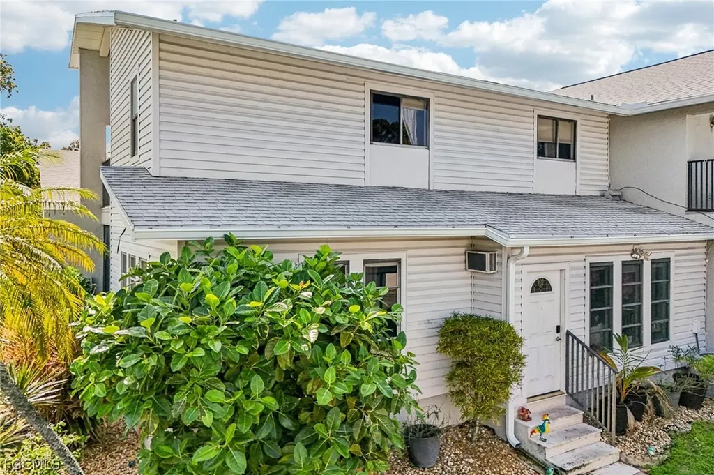 17034 Golfside Circle Fort Myers FL 33908