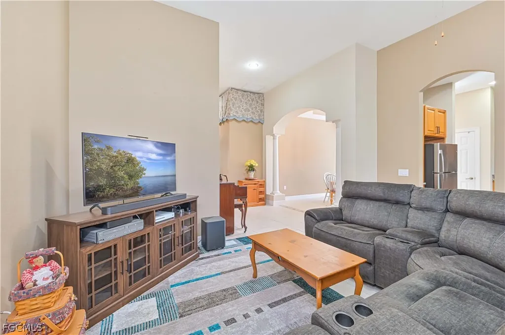 5582 Whispering Willow Way Fort Myers FL 33908