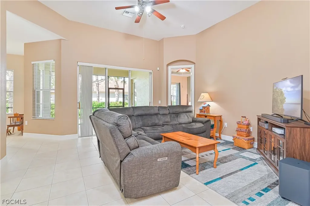 5582 Whispering Willow Way Fort Myers FL 33908