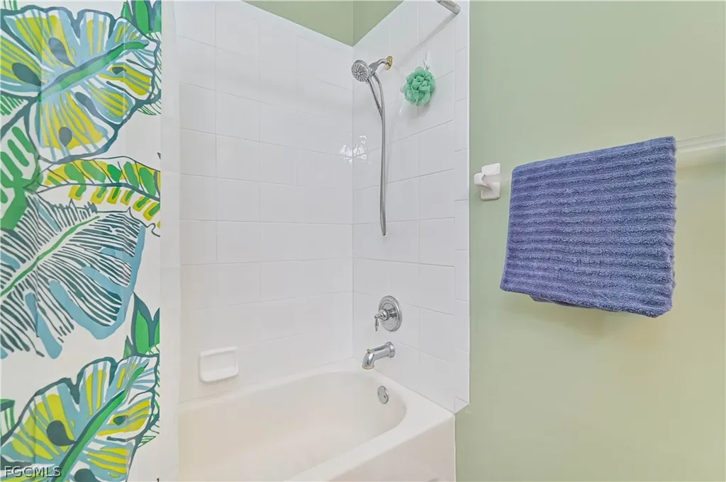 5582 Whispering Willow Way Fort Myers FL 33908