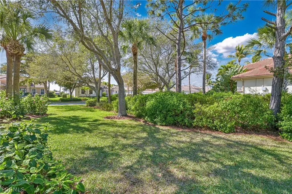 5582 Whispering Willow Way Fort Myers FL 33908
