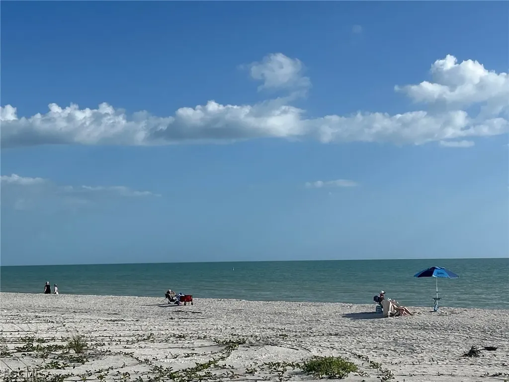 5117 Sea Bell Road Sanibel FL 33957