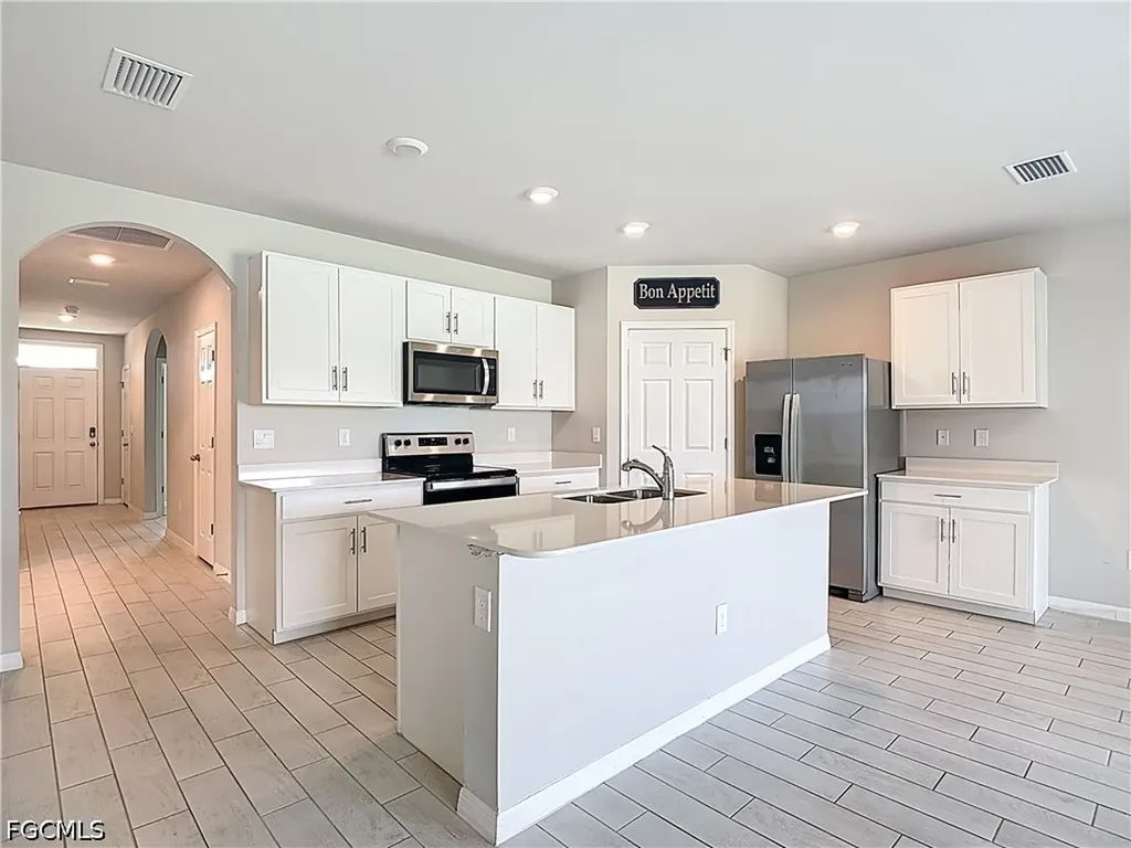 524 Glendale Avenue Labelle FL 33935