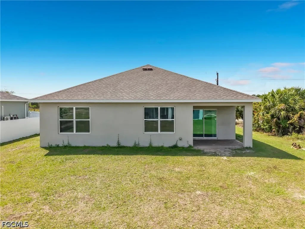 524 Glendale Avenue Labelle FL 33935