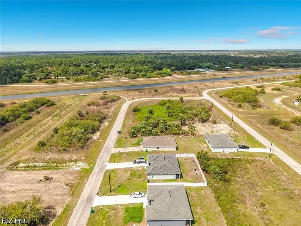 524 Glendale Avenue Labelle FL 33935