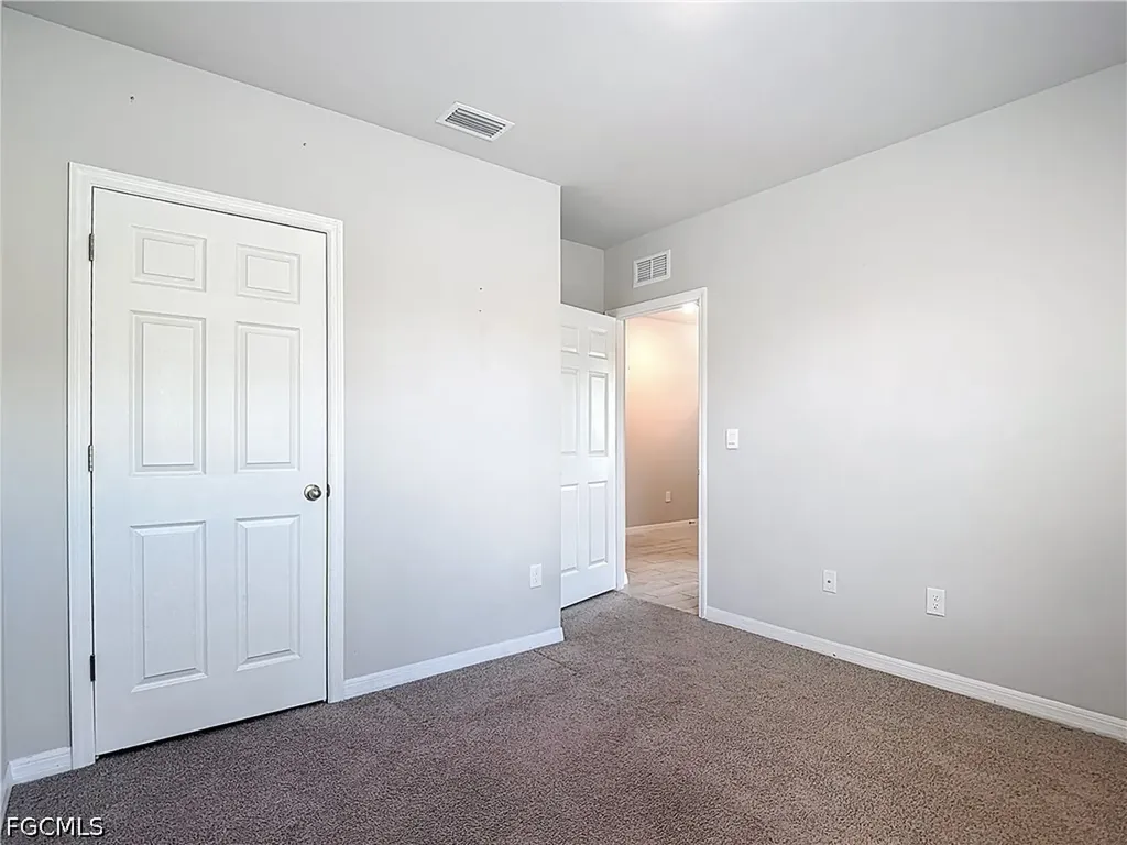 524 Glendale Avenue Labelle FL 33935
