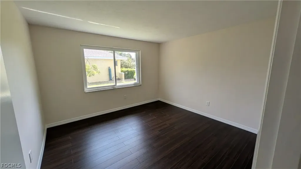 1329 Oaklawn Court Fort Myers FL 33919