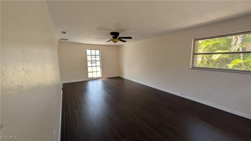 1329 Oaklawn Court Fort Myers FL 33919