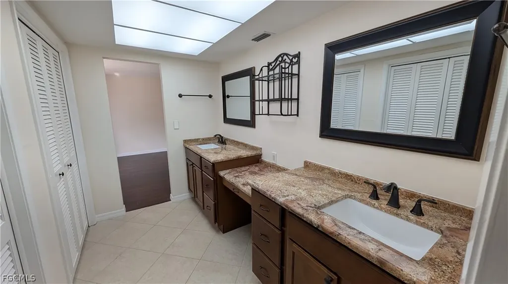 1329 Oaklawn Court Fort Myers FL 33919