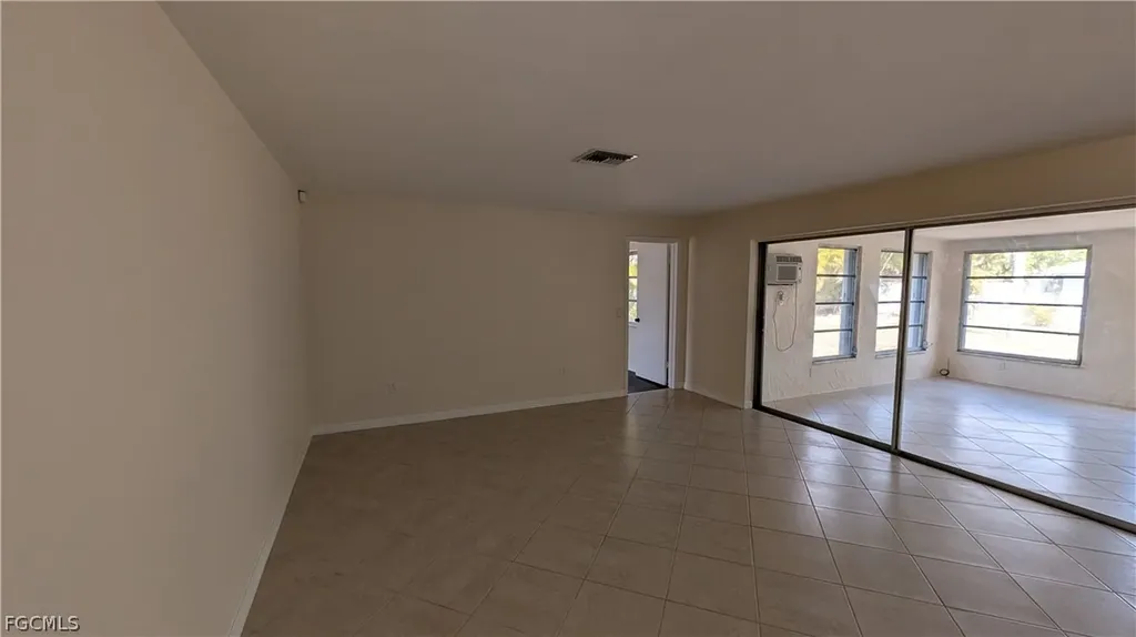 1329 Oaklawn Court Fort Myers FL 33919