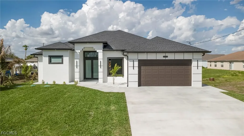 5402 6th Street W Lehigh Acres FL 33971