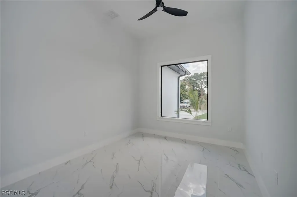5402 6th Street W Lehigh Acres FL 33971