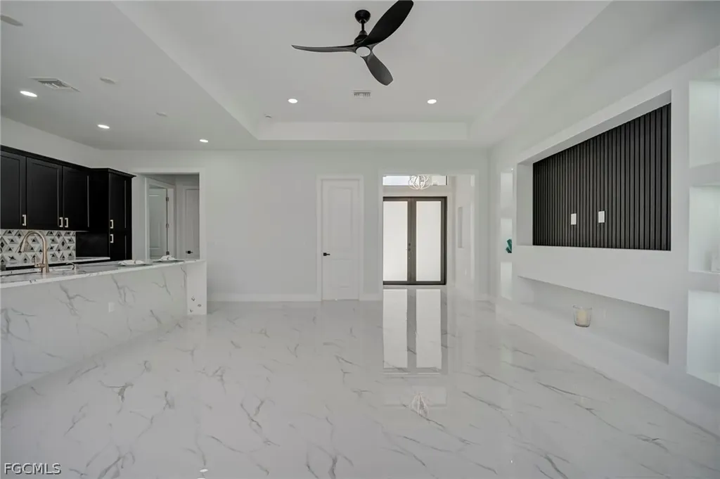 5402 6th Street W Lehigh Acres FL 33971